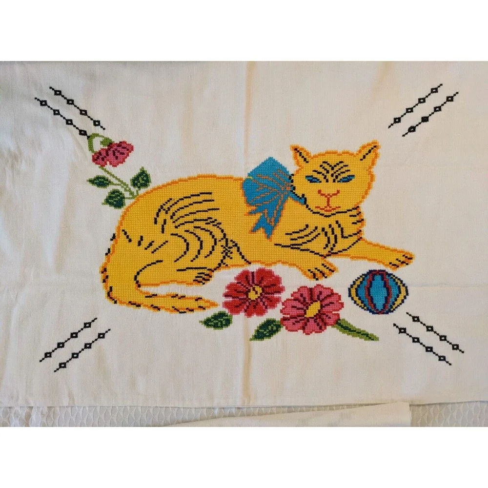 Vintage Mid-Century Needlepoint Cat & Flowers Pillowcases Handmade Pair Folk Art